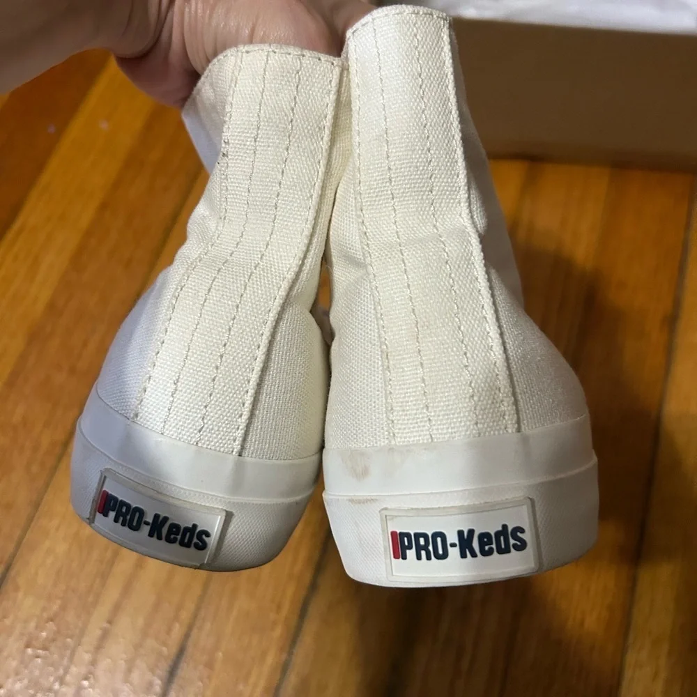 Pro-Keds Royal Hi White  - Men's Size 9